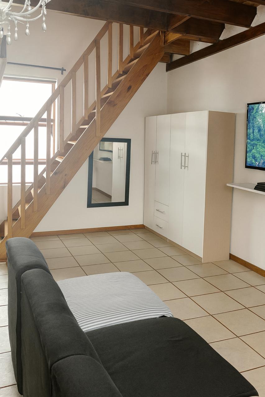 5 Bedroom Property for Sale in Noorsekloof Eastern Cape